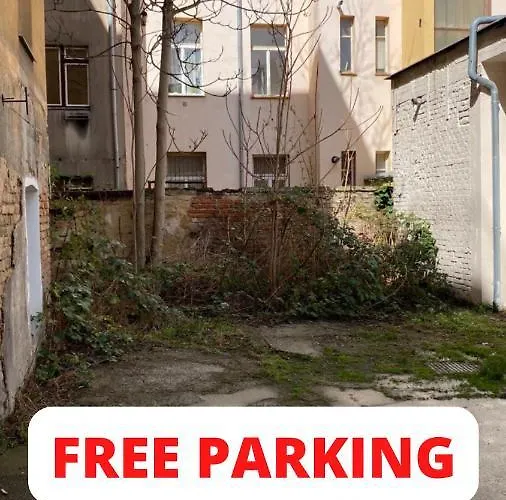 Lovely Havanska - With Free Parking Apartament Praga