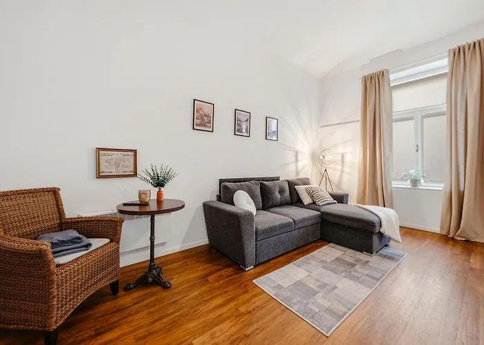 Lovely Havanska - With Free Parking Apartman