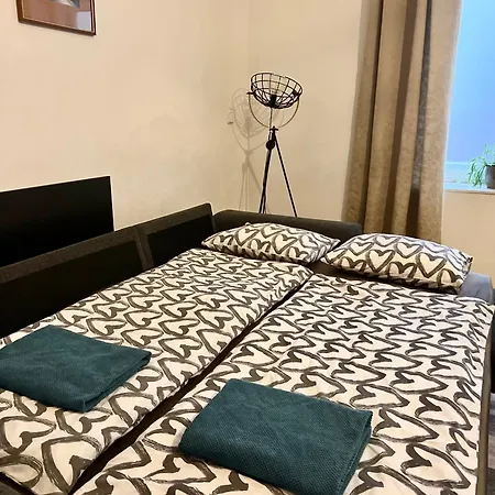 Apartment Lovely Havanska - With Free Parking